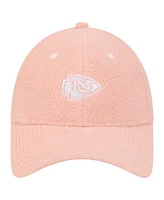 New Era Women's Light Pink Kansas City Chiefs Cozy Sherpa 9FORTY Adjustable Hat