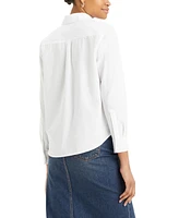 Levi's Women's Classic Fit Button-Front Shirt