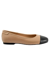 Trotters Clara Flat