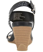 Kenneth Cole Reaction Women's Greatly Thong Almond Toe Wedge Sandals