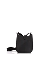 Pre-Owned HERMES Tpm Evelyne Bag Gen Iii Clemence