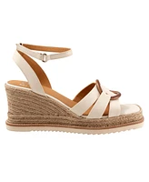 Zeline Sandal