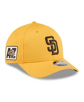 New Era Men's Gold San Diego Padres 2025 Spring Training 9FORTY Adjustable Hat