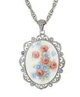 2028 Oval Floral Pendant Necklace