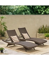 Cozy Outdoor Chaise Lounge Set: Premium Faux Rattan and Aluminum Construction for Backyard Relaxation