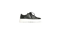 Lae Sneaker