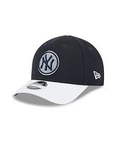 New Era Men's Navy/White New York Yankees 2025 Batting Practice 9FORTY M-Crown Adjustable Hat