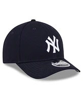 New Era Men's Navy New York Yankees 2025 Mlb Clubhouse 9FORTY M-Crown Adjustable Hat