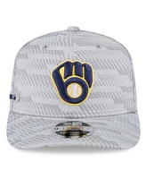 New Era Men's Gray Milwaukee Brewers 2025 Mlb Clubhouse 9SEVENTY Stretch-Snap Hat