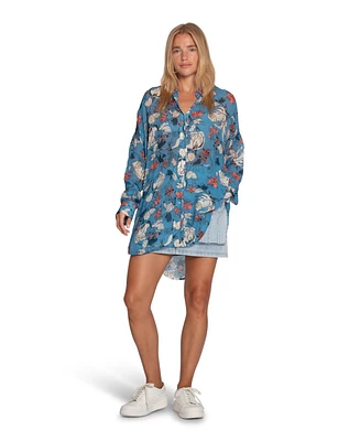 Belle & Bloom Women's Because You Move Me Oversized Shirt