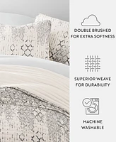 ienjoy Home Distressed Aztec Reversible 2-Pc. Quilt Set, Twin/Twin Xl