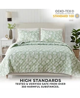 Linery & Co. Green Seashell Microfiber Quilt Set With Shams