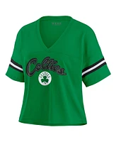 Wear by Erin Andrews Women's Kelly Green Boston Celtics Plus Color Block Boxy V-Neck T-Shirt