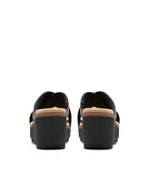 Clarks Collection Women's Wrenly Ivy Wedge Sandals