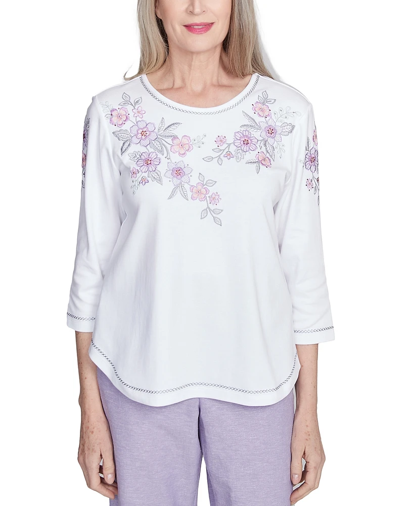 Alfred Dunner Petite Crystal Springs Embroidered Flower Crew Neck Top