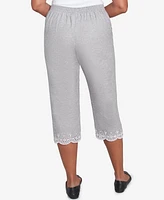 Alfred Dunner Petite Crystal Springs Eyelet Embroidered Capri Pants