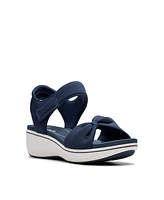 Clarks Cloudsteppers Women's Breeze Rae Sara Riptape Flat Sandals
