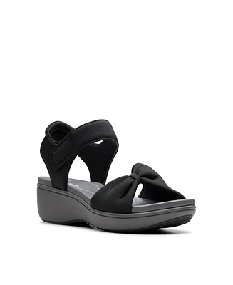 Clarks Cloudsteppers Women's Breeze Rae Sara Riptape Flat Sandals