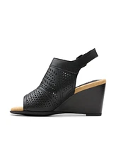 Clarks Collection Women's Emmalae Hope Wedge Sandals
