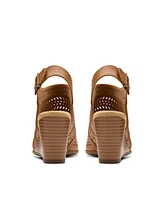 Clarks Collection Women's Emmalae Hope Wedge Sandals