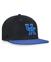 Nike Men's Kentucky Wildcats On-Field Dugout True Performance Fitted Hat