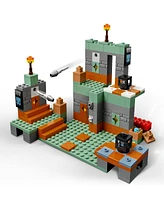 Lego Minecraft The Trial Chamber Building Set 21271, 322 Pieces