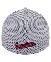 New Era Men's Gray Cleveland Guardians Linear 39Thirty Flex-Fit Hat