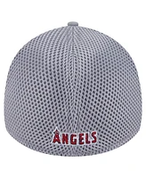 New Era Men's Gray Los Angeles Angels Linear 39Thirty Flex-Fit Hat