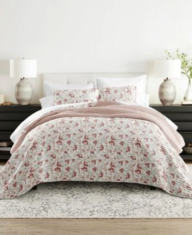 Ienjoy Home French Jacobean Reversible Quilt Sets