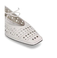 Sway Slit Leather Ballet Flats