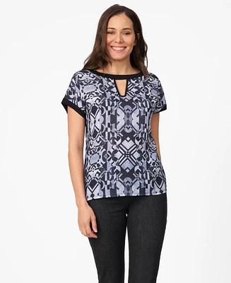 Cable & Gauge Women's Keyhole Crewneck T-Shirt