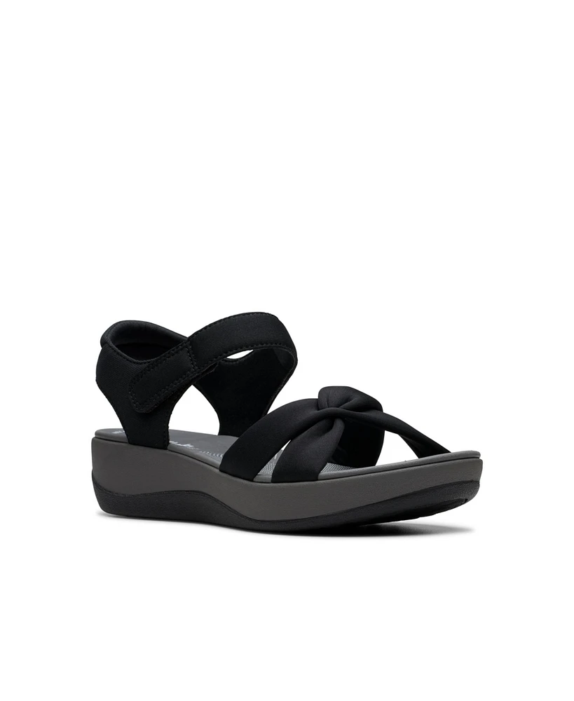 Clarks Women's Arla Daisy Slip On Flat Sandals