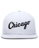 Nike Men's White Chicago Sox True Performance Fitted Hat