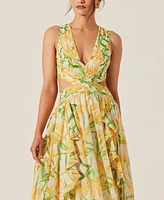 Astr the Label Women's Noya Floral-Print Open-Back Gown