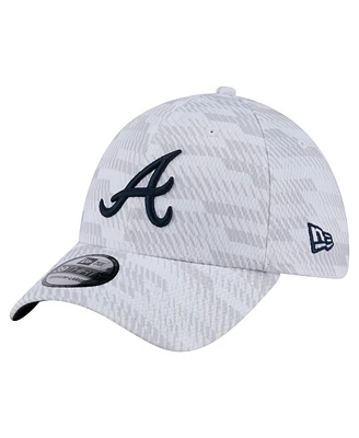New Era Men's White Atlanta Braves Graded 39THIRTY Flex Hat