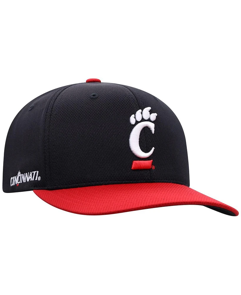 Top Of The World Men's Black Cincinnati Bearcats Reflex Fitted Hat