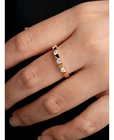 Devata Sweet Heart Ring in 14K Gold, Size 7, approx. 1.9 grams.