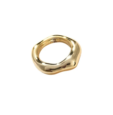Sohi Women's Swirl Band Ring