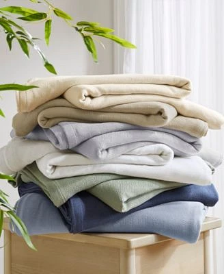 Madison Park Lightweight Breathable Blanket