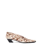 Maguire Shoes Soria Low Closed-Toe Heel