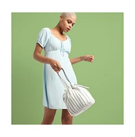 Women's Tug-And-Go White Bucket Bag