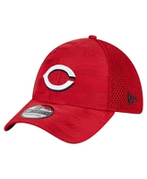 New Era Men's Red Cincinnati Reds Subtle Camo 39THIRTY Flex Hat