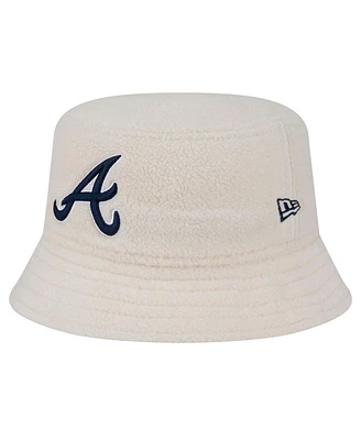 New Era Women's White Atlanta Braves Chrome Cozy Bucket Hat