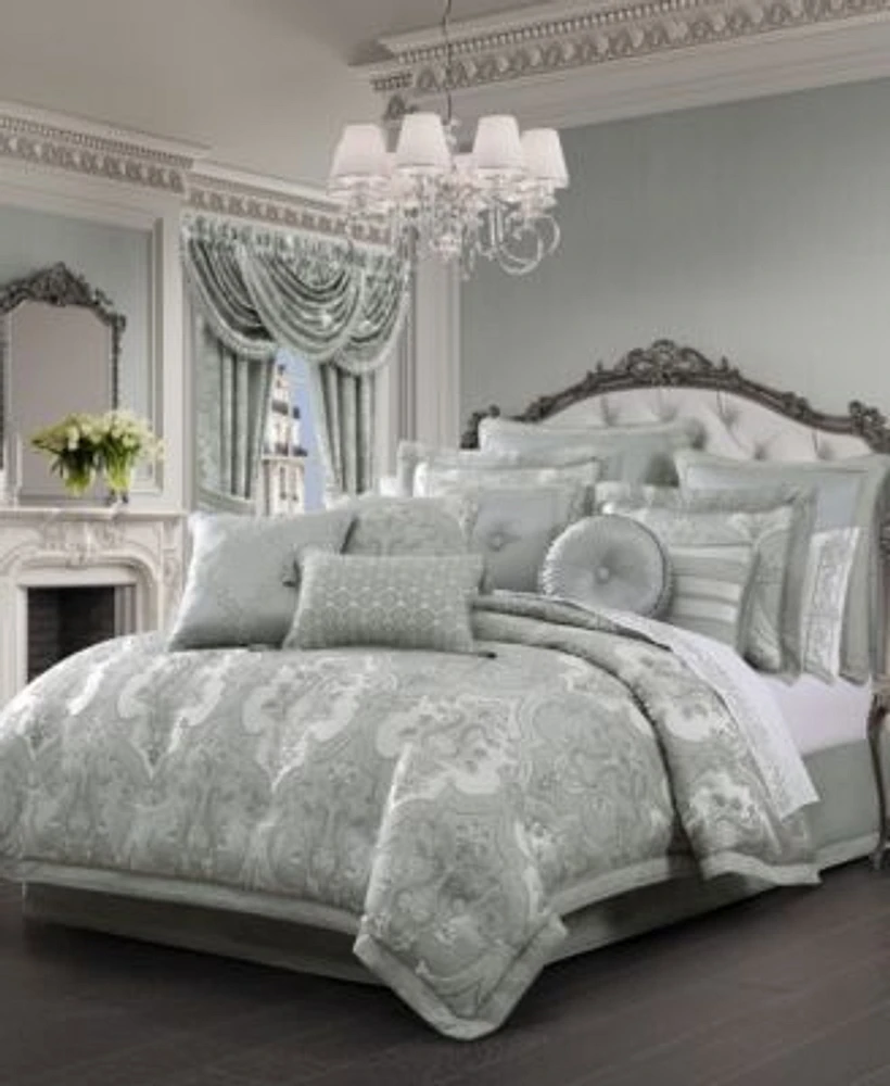 J Queen New York Sondra Comforter Sets
