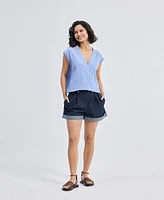 Reistor Women's Boxy V-neck Top with Fray Detail