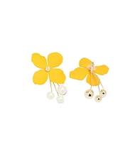 Sohi Pearl Hoop Earrings