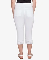 Ruby Rd. Petite Embroidered Hem Soft Stretch Denim Capri Jeans