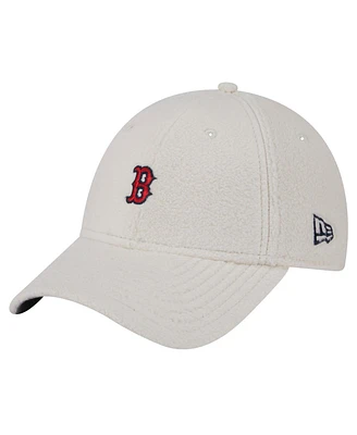 New Era Women's White Boston Red Sox Chrome Cozy 9FORTY Adjustable Hat