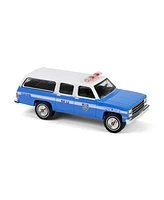 1/64 1990 Suburban K2500 Scottsdale, Nypd, Hot Pursuit Series