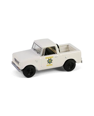 1/64 1964 Harvester Scout Half Cab California Highway Patrol Hot Pursuit